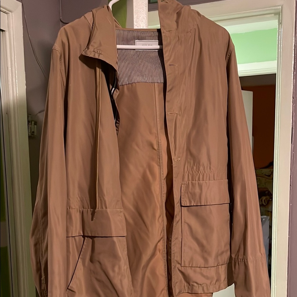Men's Tan Jacket
